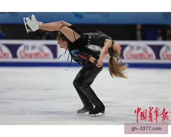 冰上精彩瞬间：全球滑冰赛事传来冲击人心的惊喜表现