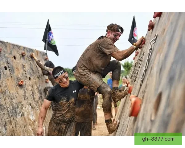 征战极限：挑战越野跑邀请赛